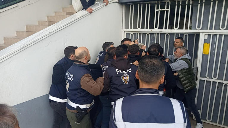 Amatör maçta arbede: 2 gözaltı