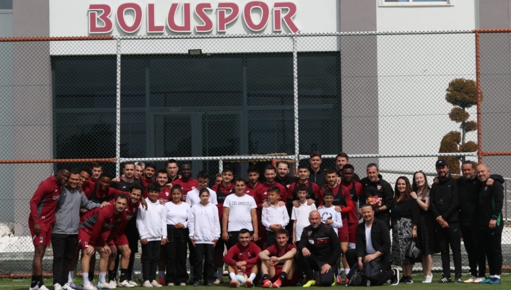 Özel Öğrencilerden Boluspor’a Ziyaret