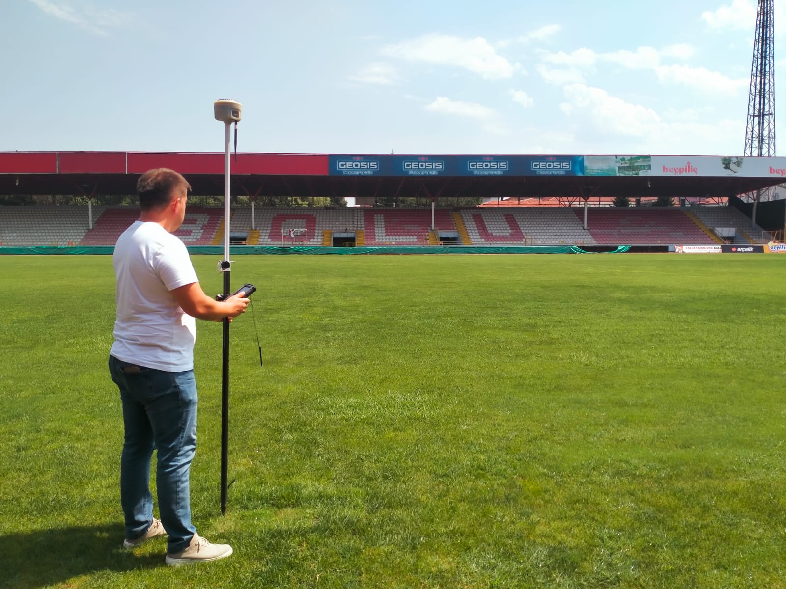Stadyumda Çalışmalar Başladı