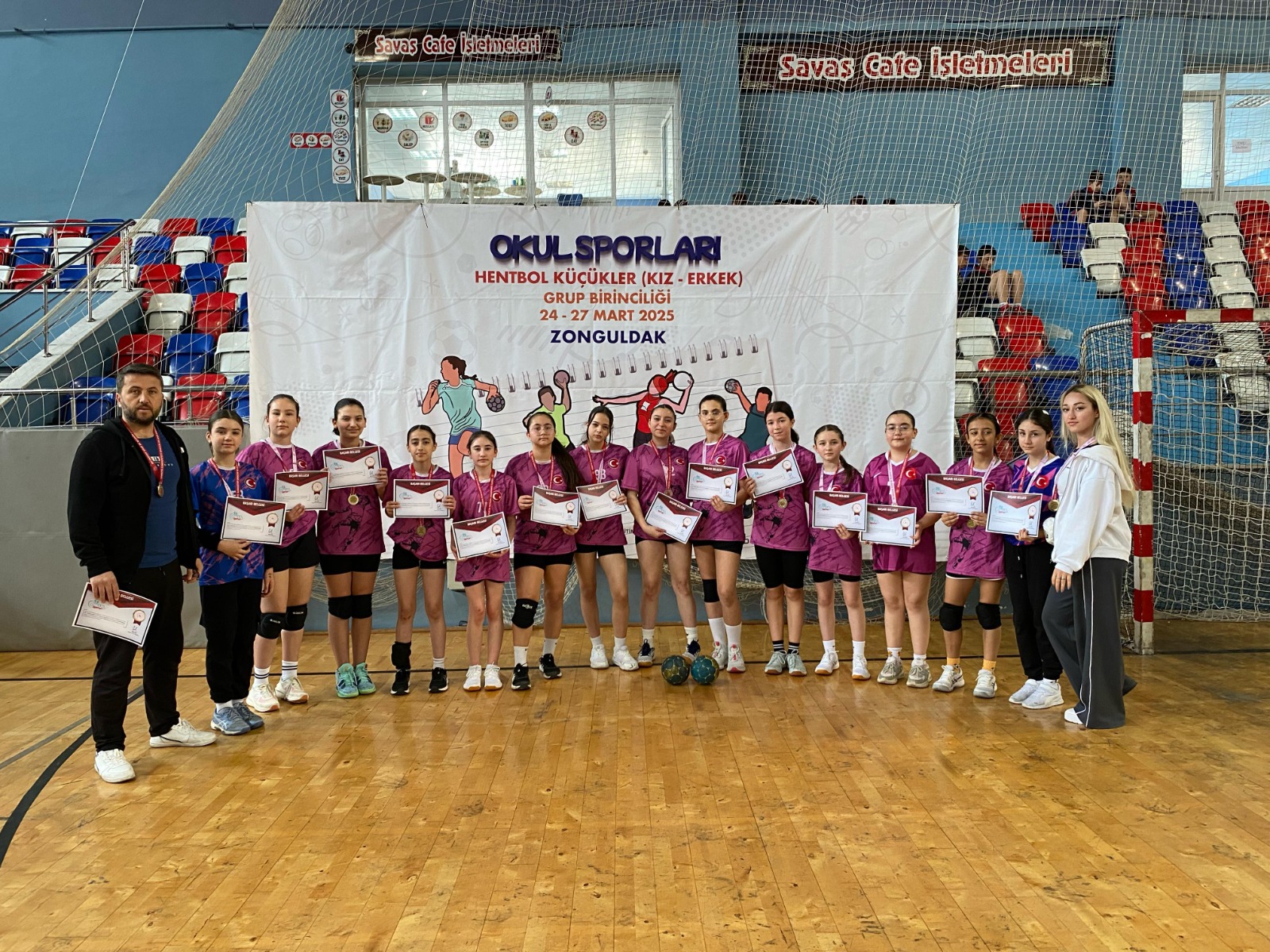 100.Yıl Grup Namağlup Şampiyon