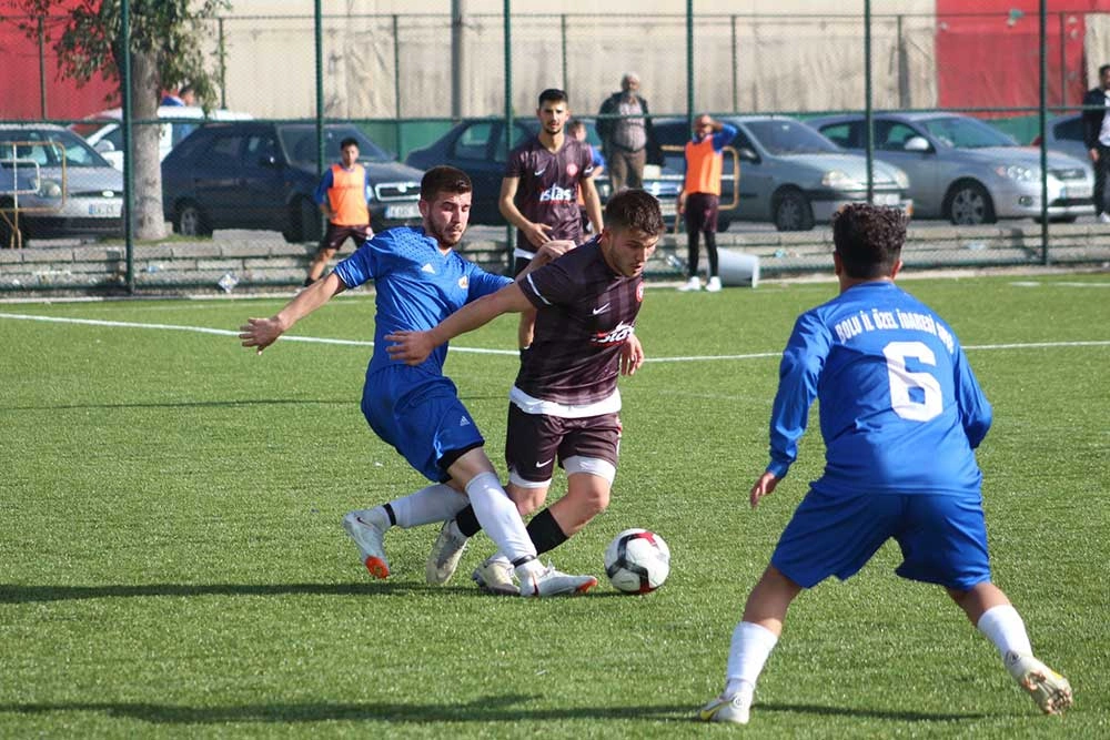 Akay Kardeşler Bolu 1. Amatör Küme Play-of grubunda 5. hafta maçları tamamlandı.