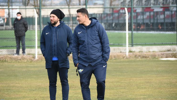 Akhisarspor Teknik Direktörü Fırat Gül, eski takımı Boluspor'a rakip
