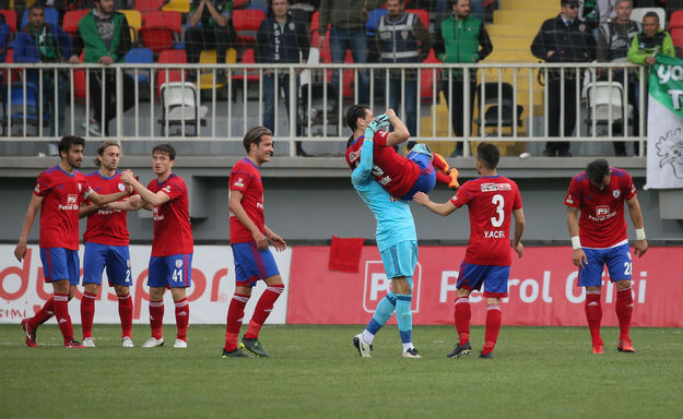 ALTINORDU A.Ş.	2 - 1	DENİZLİSPOR