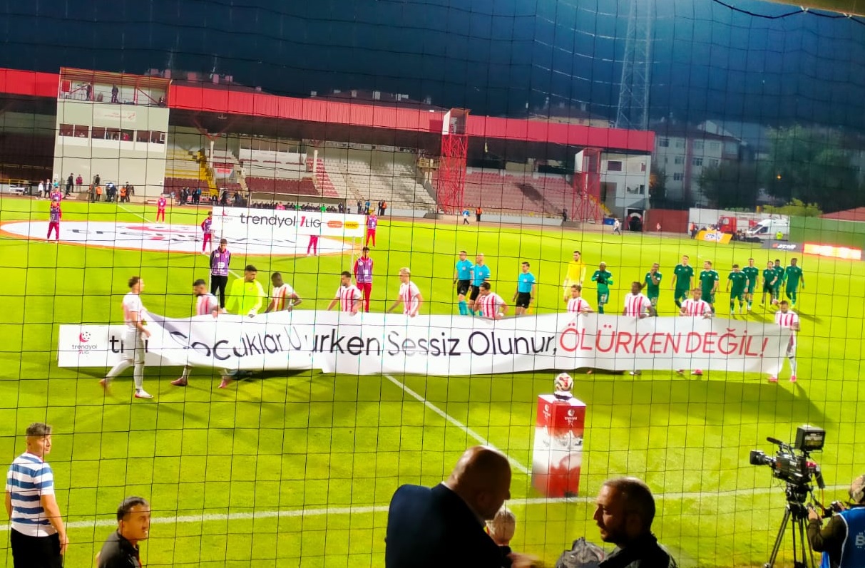 Boluspor Gazzeli Çocukları Unutmadı