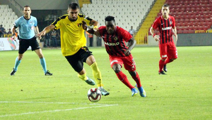 GAZİŞEHİR GAZİANTEP FUTBOL KULÜBÜ	1 - 1	İSTANBULSPOR A.Ş.