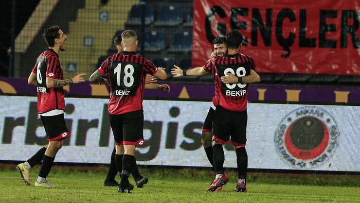 GENÇLERBİRLİĞİ	5 - 0	ESKİŞEHİRSPOR