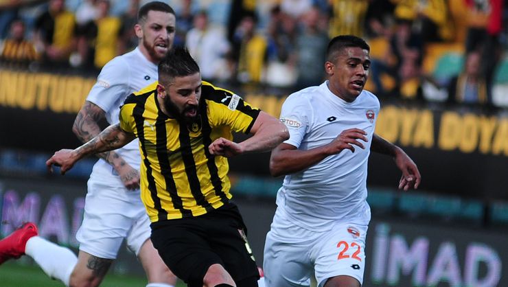 İSTANBULSPOR A.Ş.	1 - 1	ADANASPOR A.Ş.