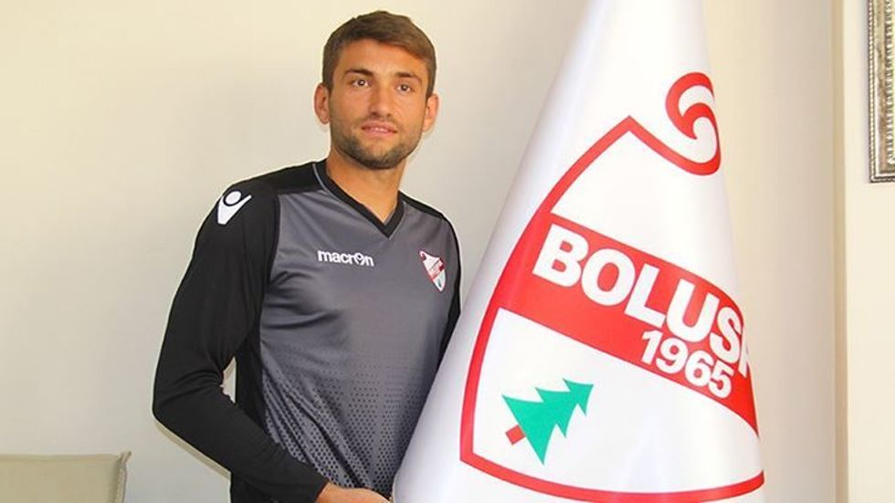 Milyonluk Kaleci Denizli Yolunda