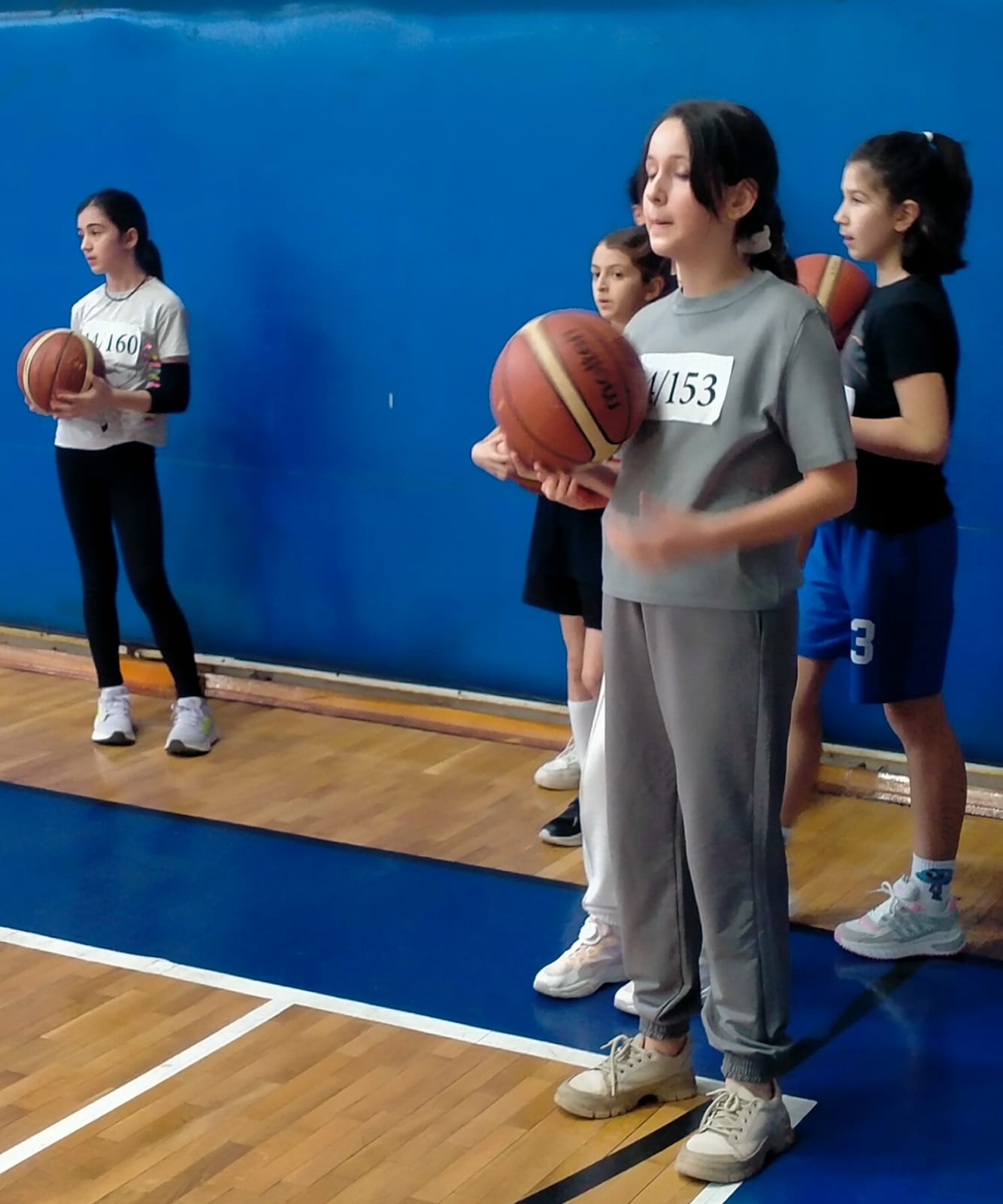 Yüzlerce Sporcu Mücadele Etti